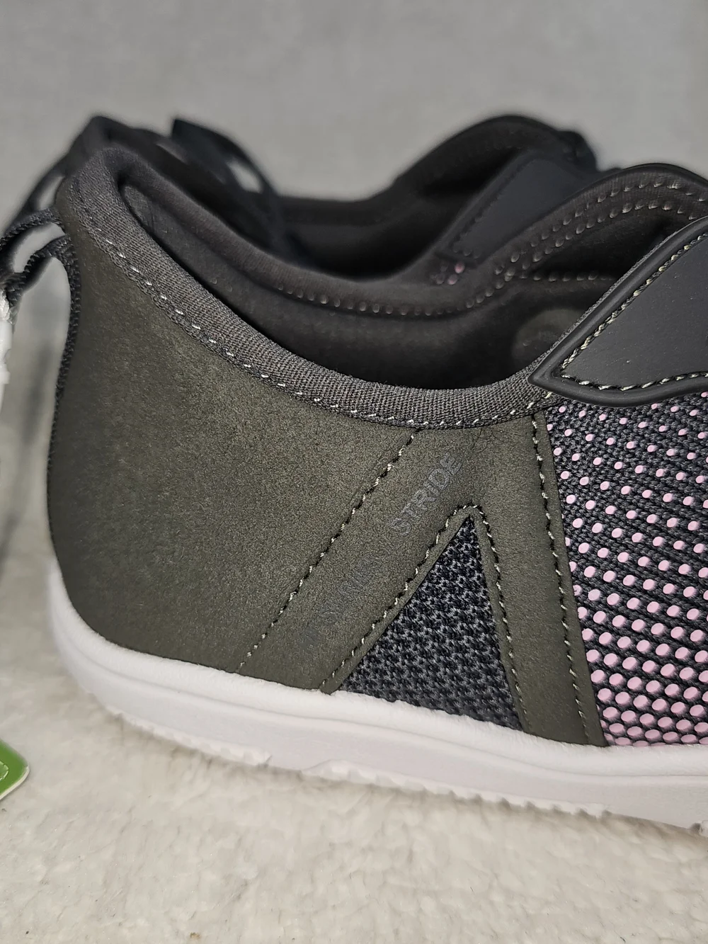 Hike Footwear new without